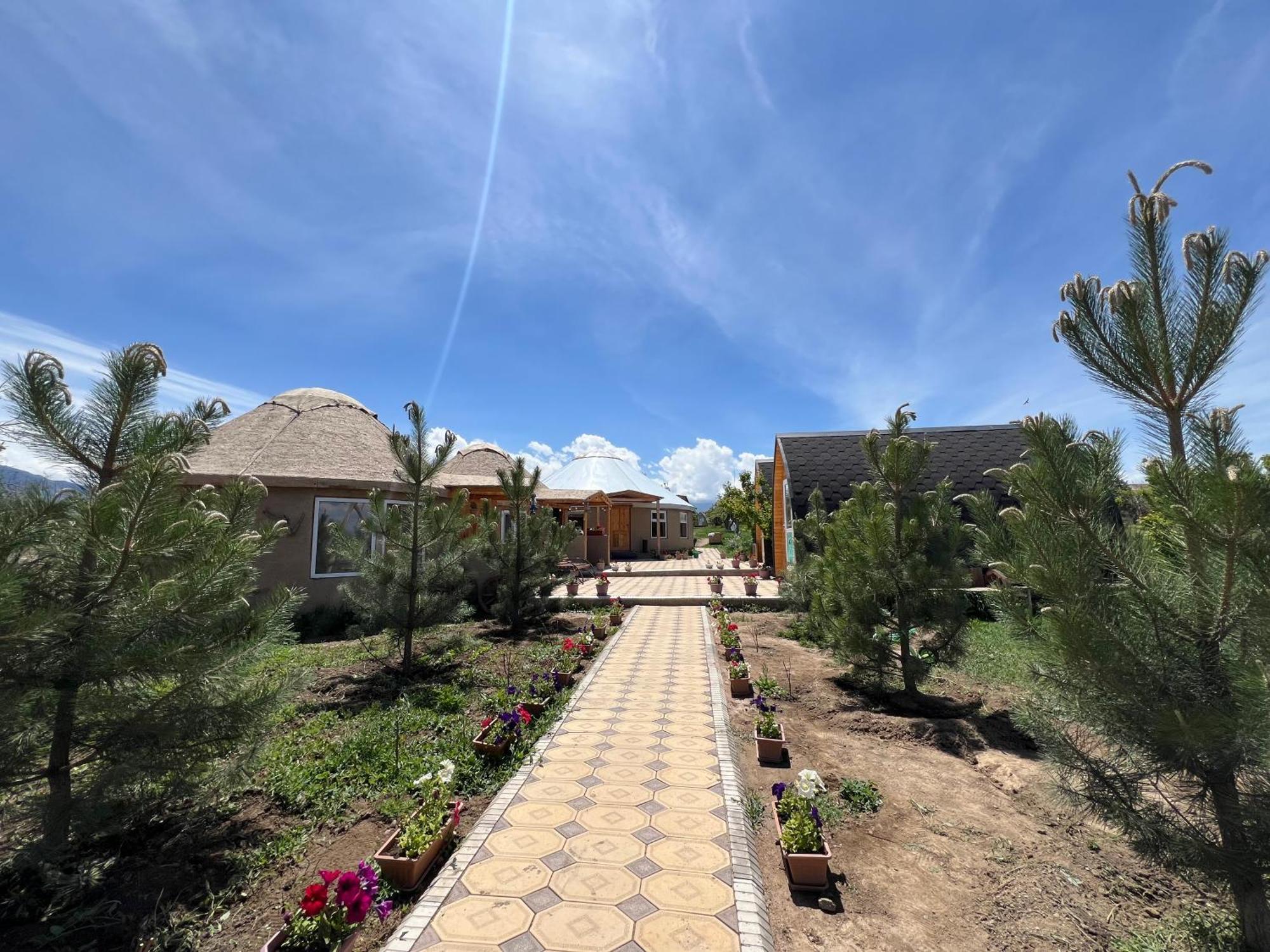 Bosogo Yurt Camp Hotel Bokonbayevo Екстериор снимка