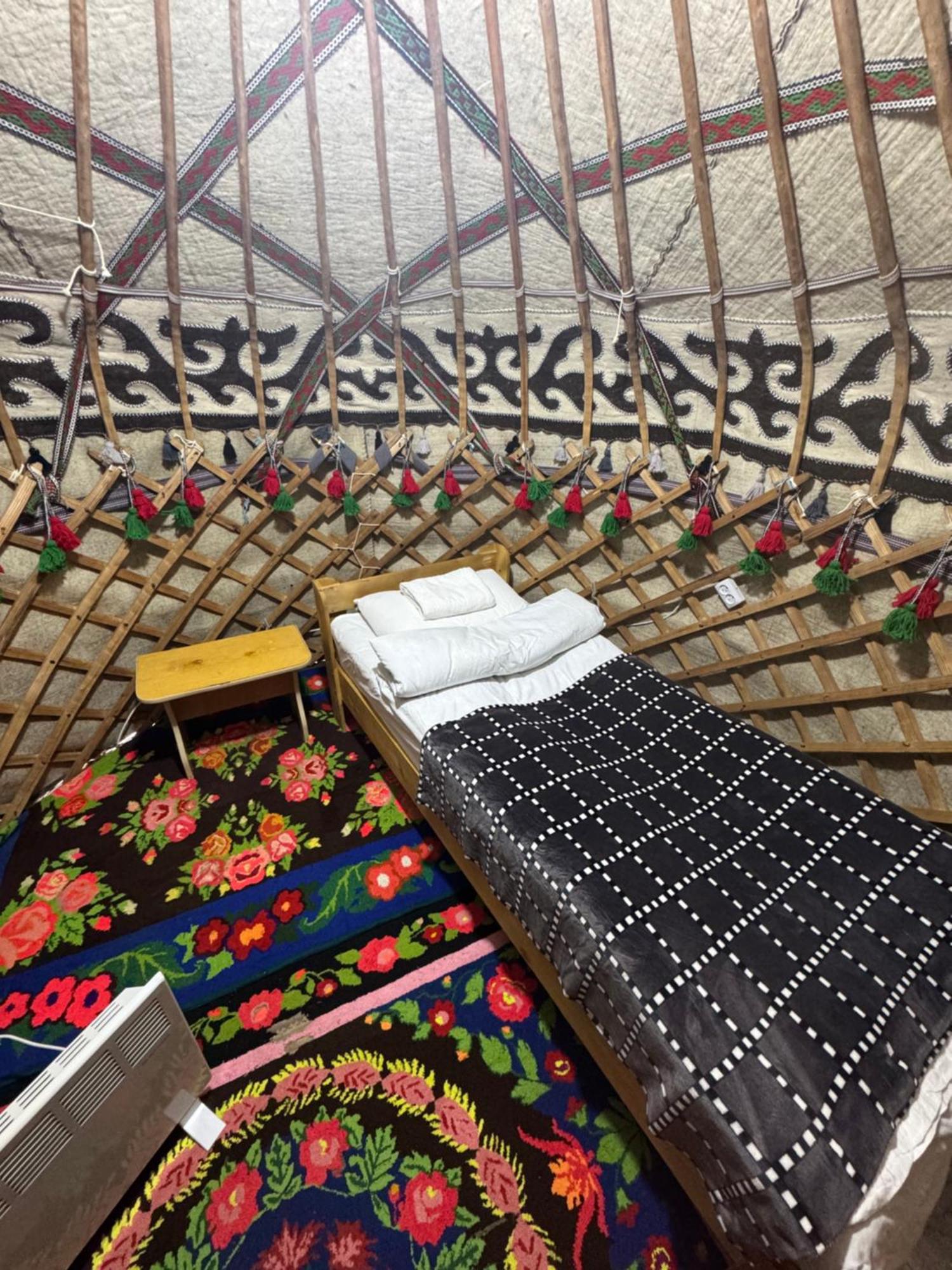 Bosogo Yurt Camp Hotel Bokonbayevo Екстериор снимка